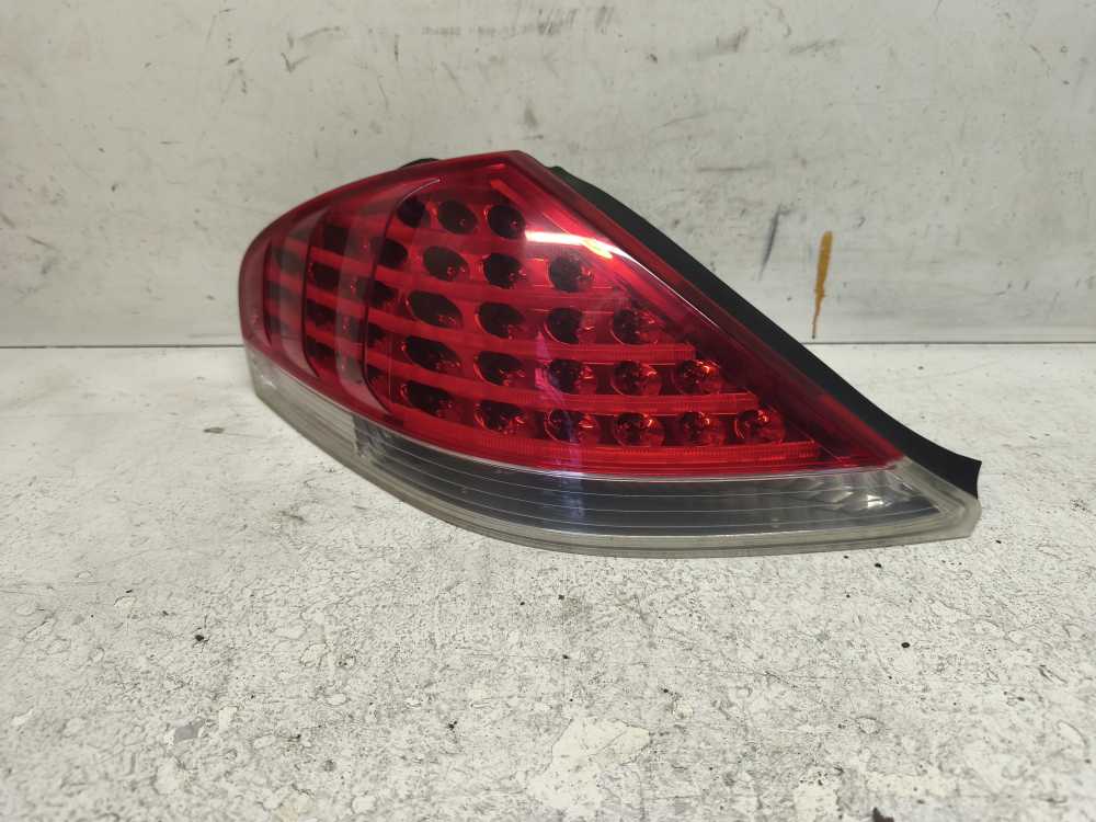 FEU ARRIERE GAUCHE BMW - Vue 1